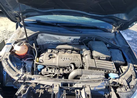 2016 Audi Q3 Premium Plus z USA, uszkodzony, nr VIN WA1EFCFS1GR020126